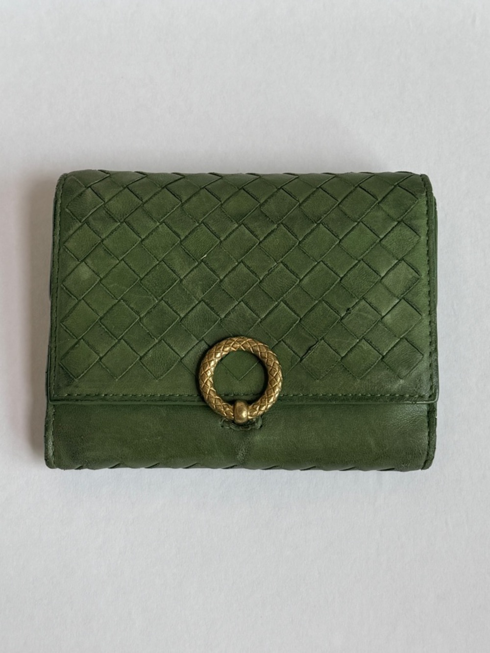 BOTTEGA VENETA olive green Intrecciato weave gold ring compact wallet